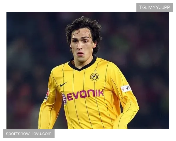 布鲁诺职业生涯蜕变之路：从青涩小将到足坛耀眼明星