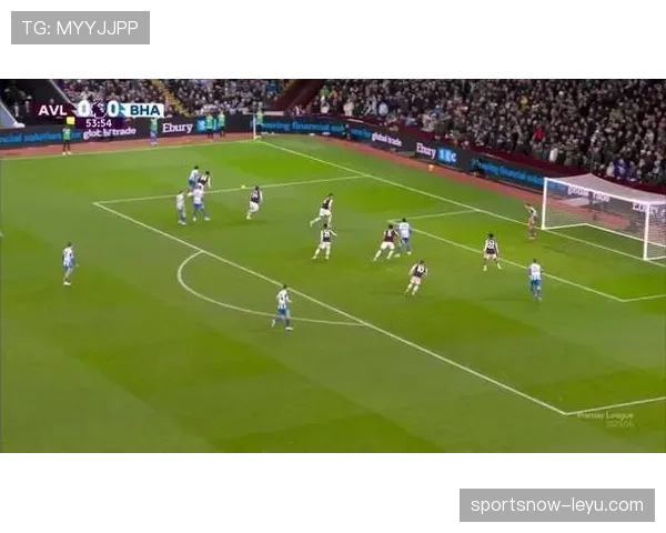 马丁内斯神勇扑救助维拉逆转取胜，争四希望重燃